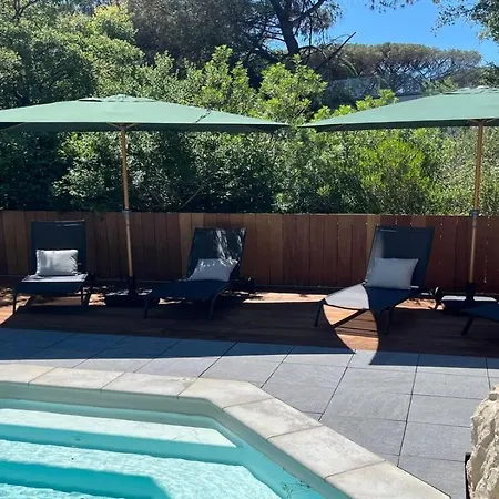 Les Saquedes 48 빌라