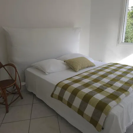 Les Saquedes 48 Вилла