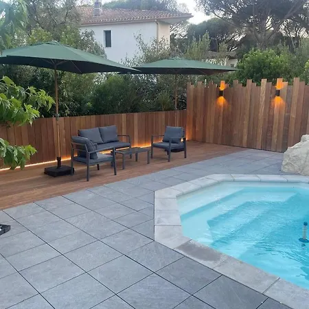 וילה Les Saquedes 48